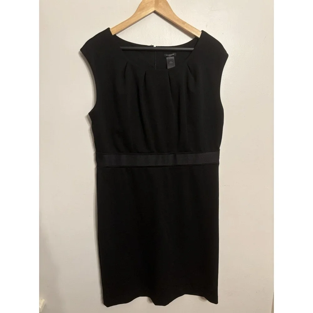 Ann Taylor Women's Black Sleeveless Sheath Grosgrain Empire‎ Waist Size 12 $110
